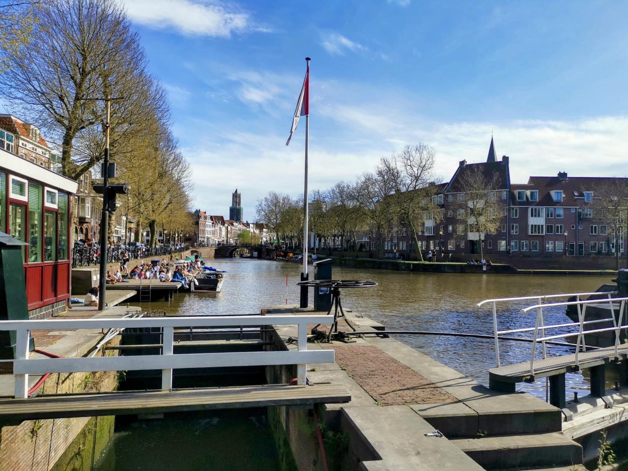 Slapen Aan De Sluis Leilighet Utrecht Eksteriør bilde